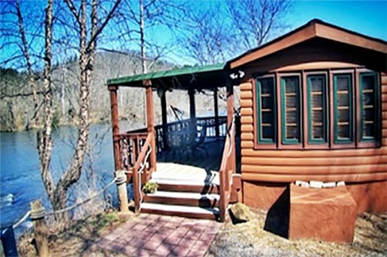 阿什维尔河滨小屋