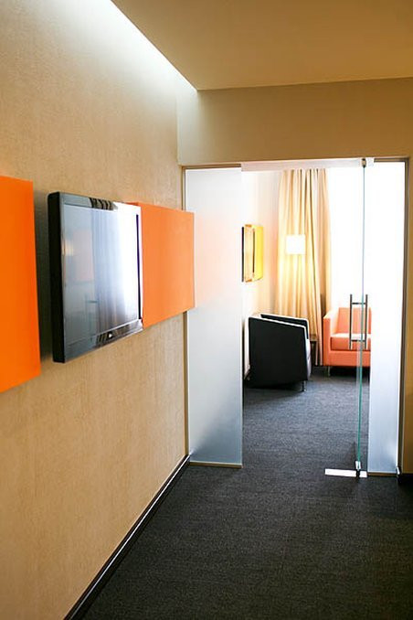 白采尔科维都市公园酒店主图