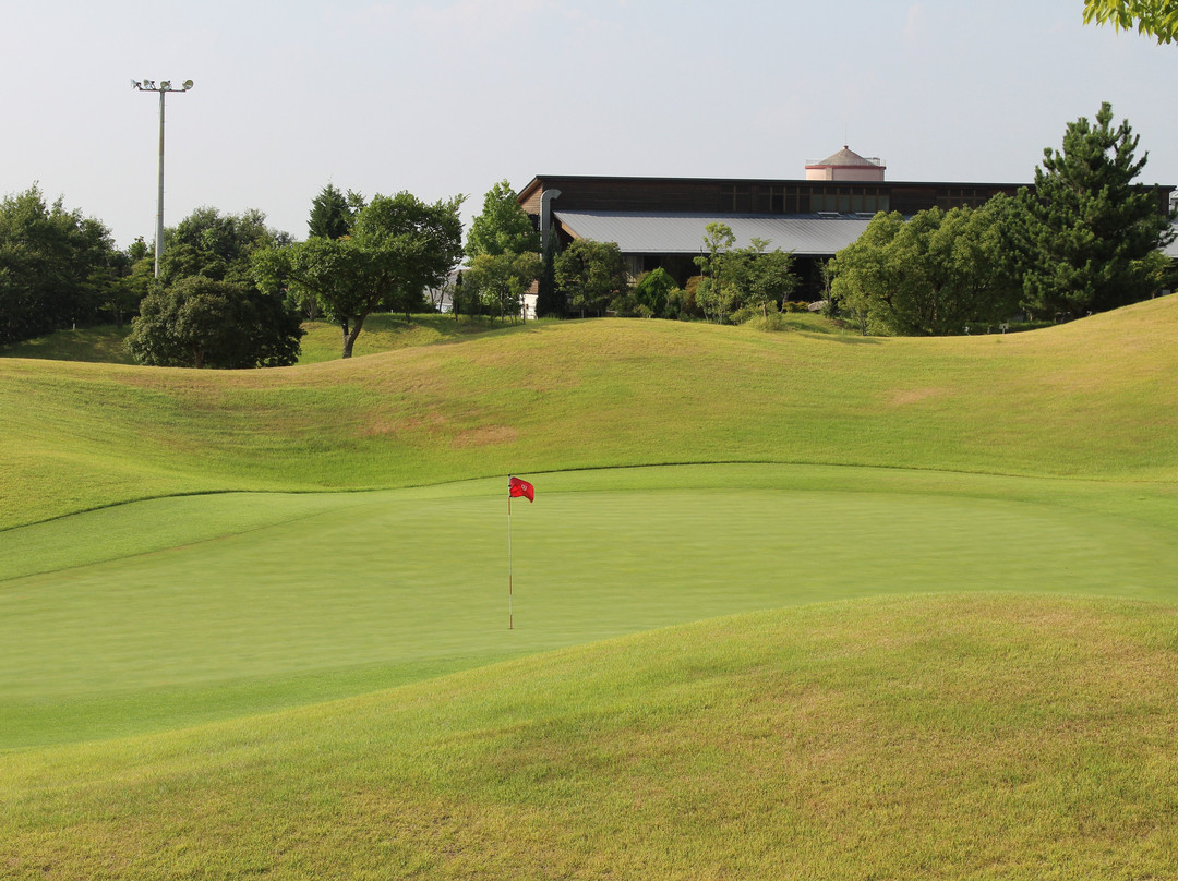 World Country Golf Club-河南町必去景点