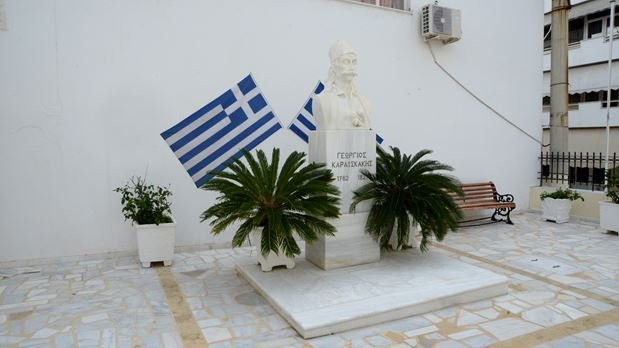 Tomb of Karaiskakis景点图片