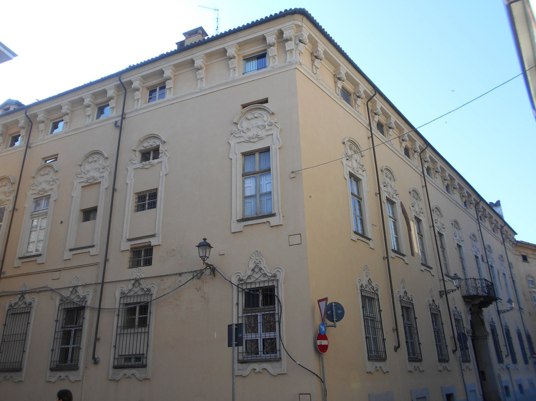 Palazzo Sannazzaro景点图片