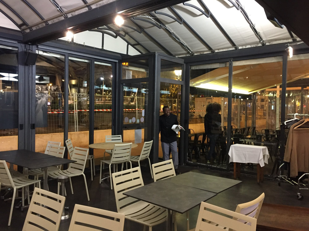 Le Caveau 30