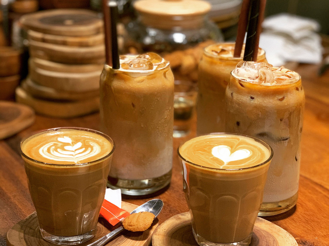 Mantra Coffee & Eatery主图