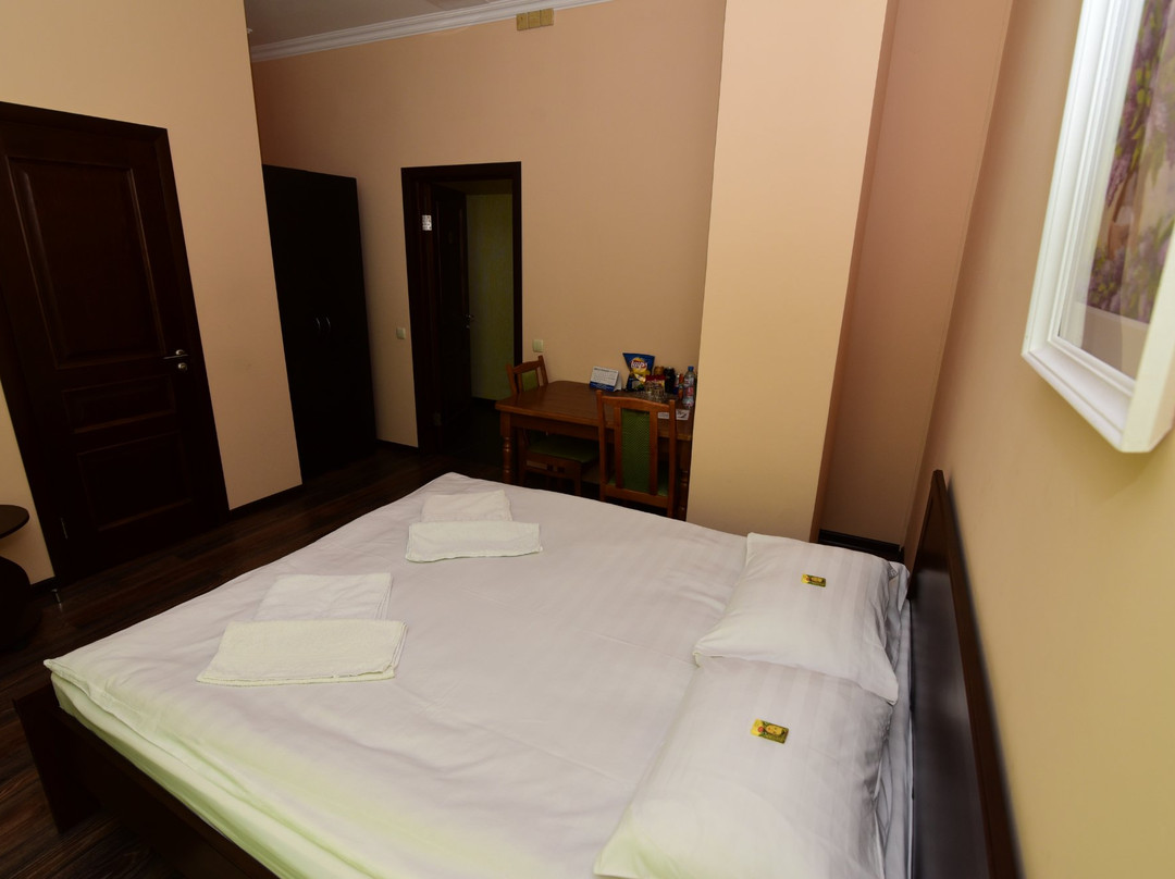 Hotel 1812主图