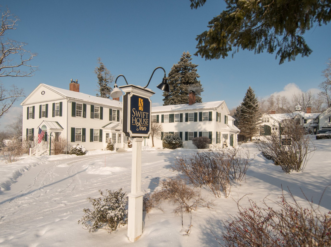 斯威夫特别墅酒店主图