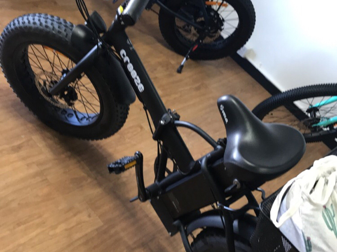 Crooze Electric Wheels-Bundall必去景点