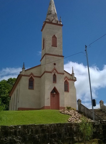 Vale do Sol旅游景点-Igreja Luterana Cristo de Herveiras