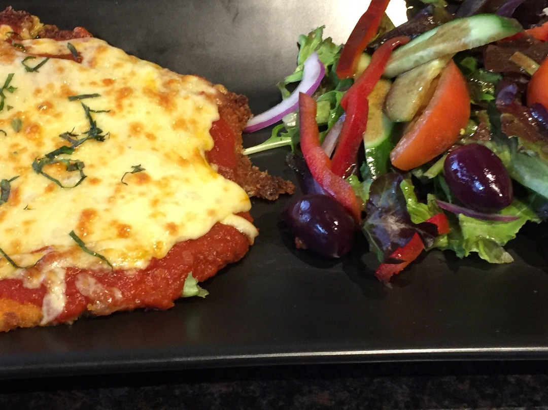 Melville餐馆和美食-Olive & Oscar's Pasta and Schnitz