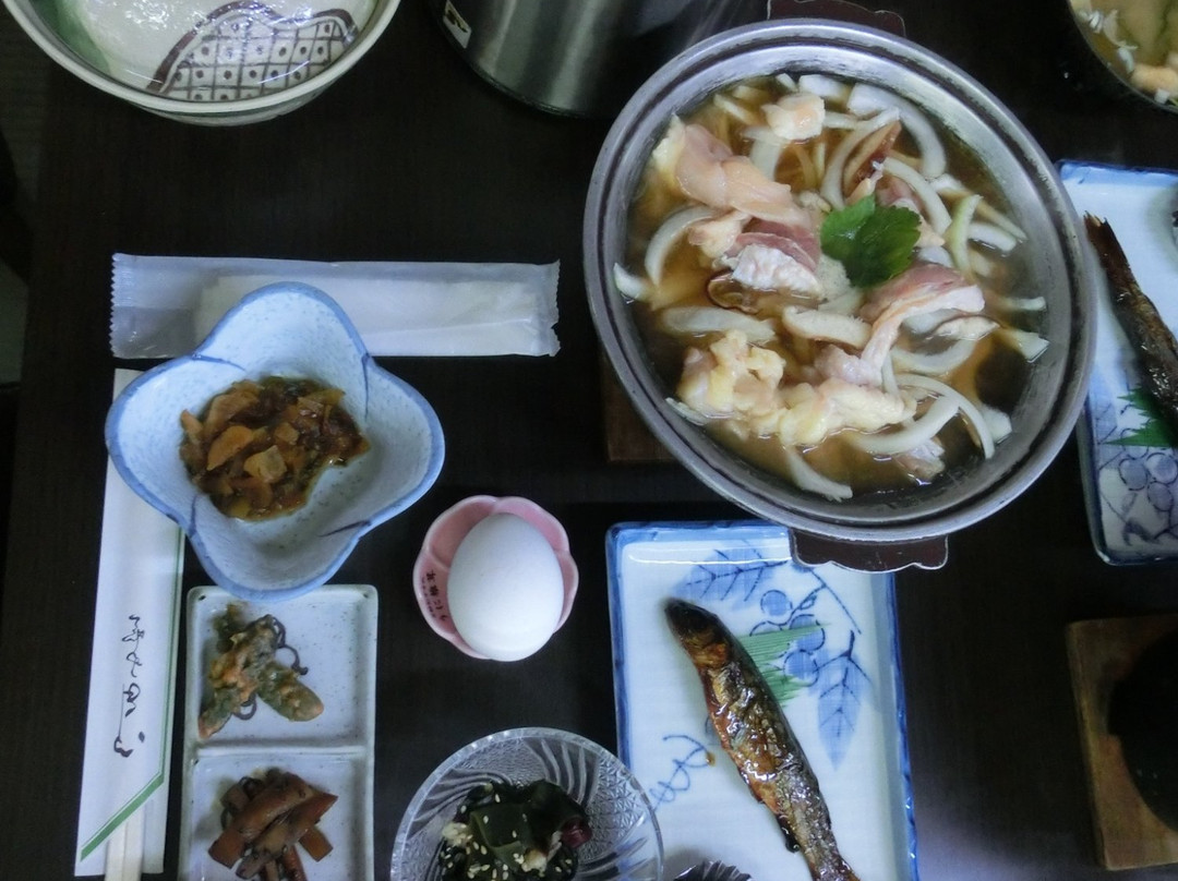 新乡村餐馆和美食-Takasagoya