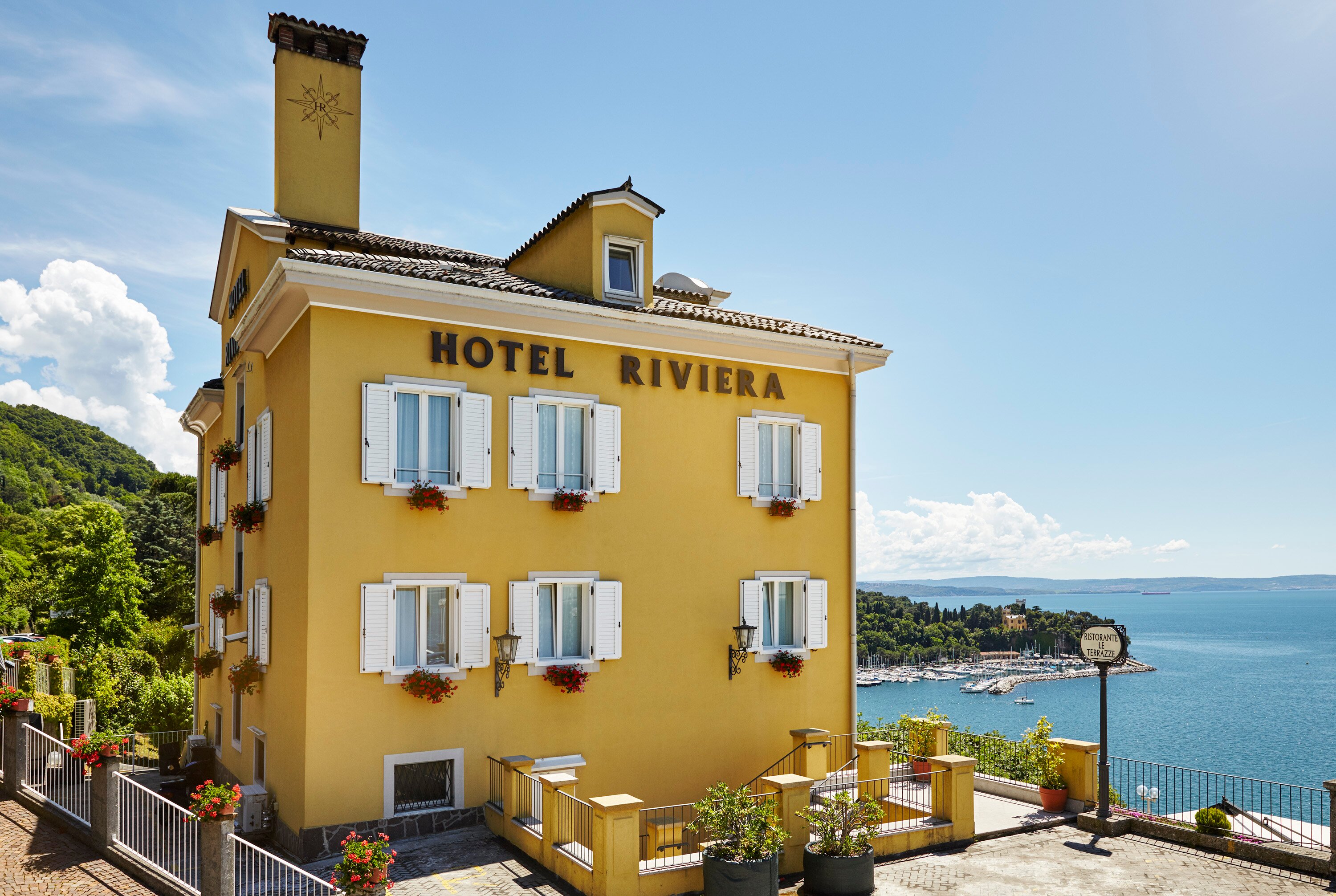 Hotel Riviera & Maximilian's-浴室