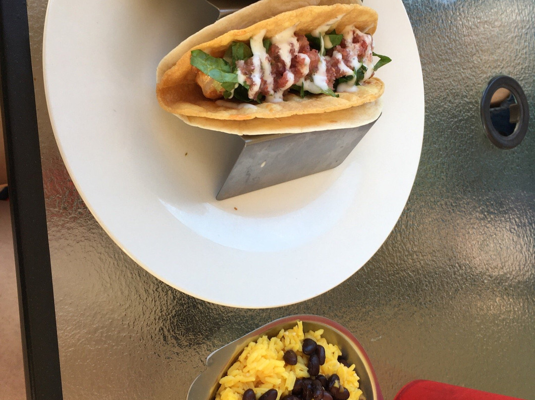 罗宾斯维尔餐馆和美食-Moonshiner Steakhouse