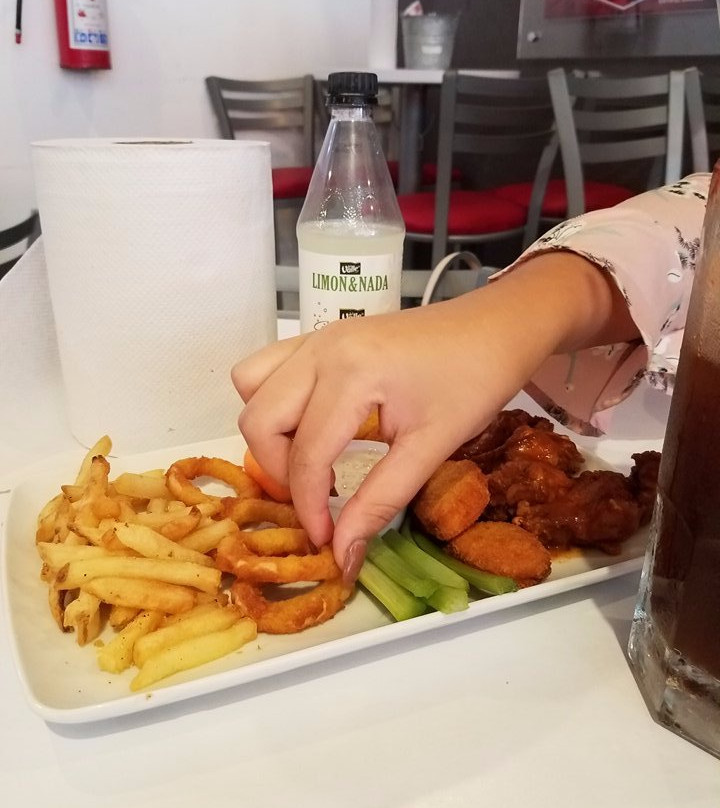 Vancouver Wings Sendero