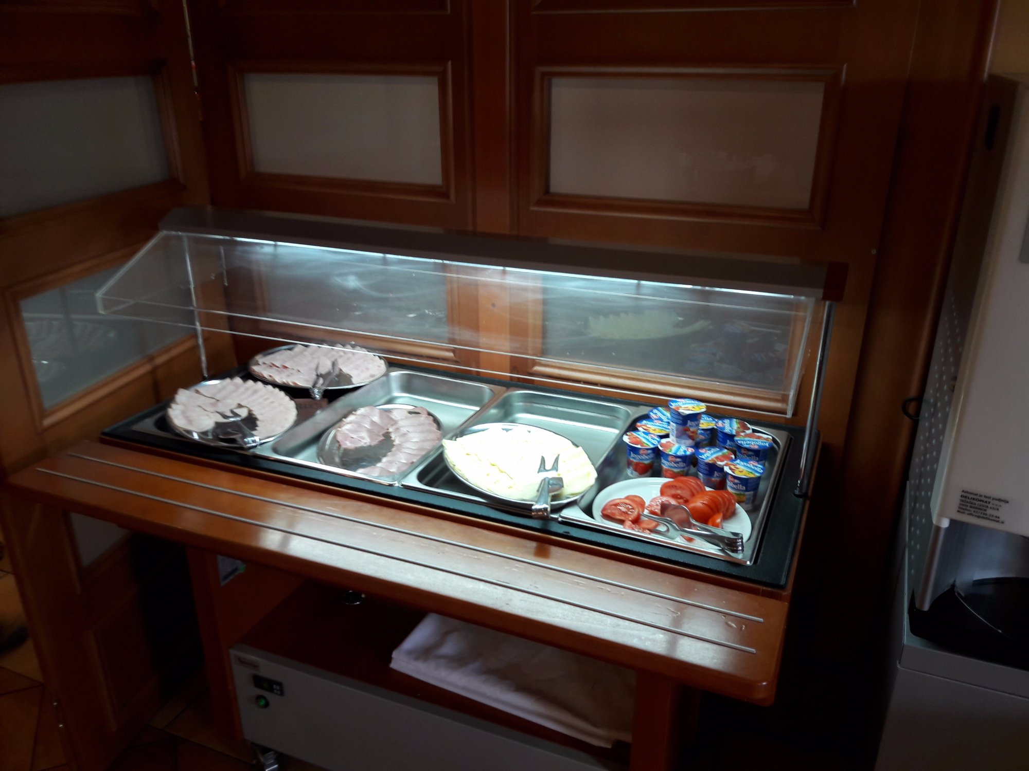 Guesthouse Beno-餐饮