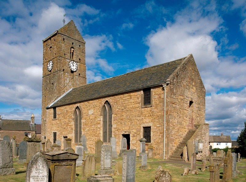 St Serf's Church and Dupplin Cross景点图片