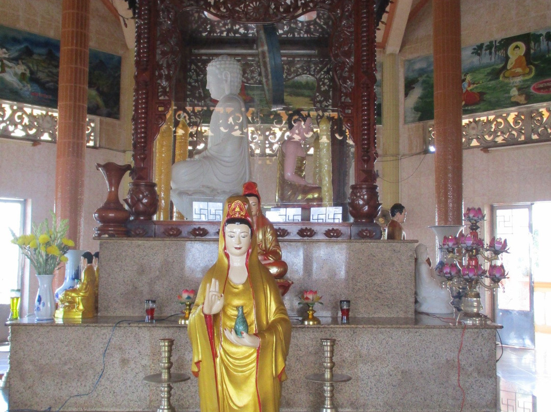 Ngoc Chuong Temple景点图片