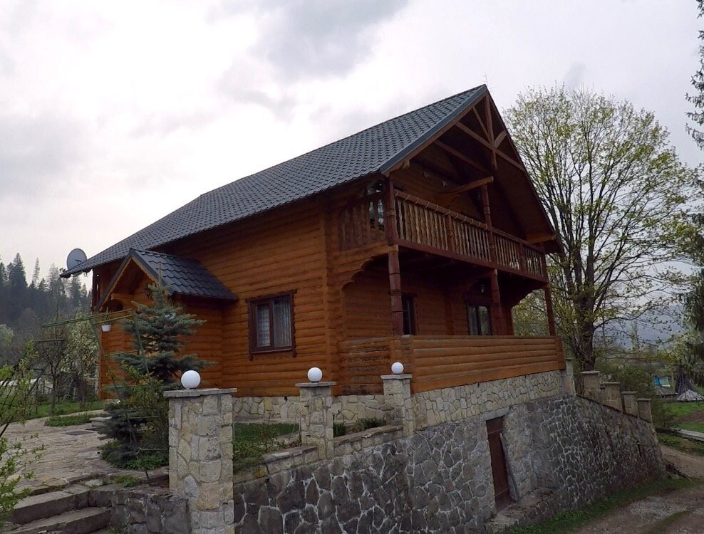 Villa PidStromom