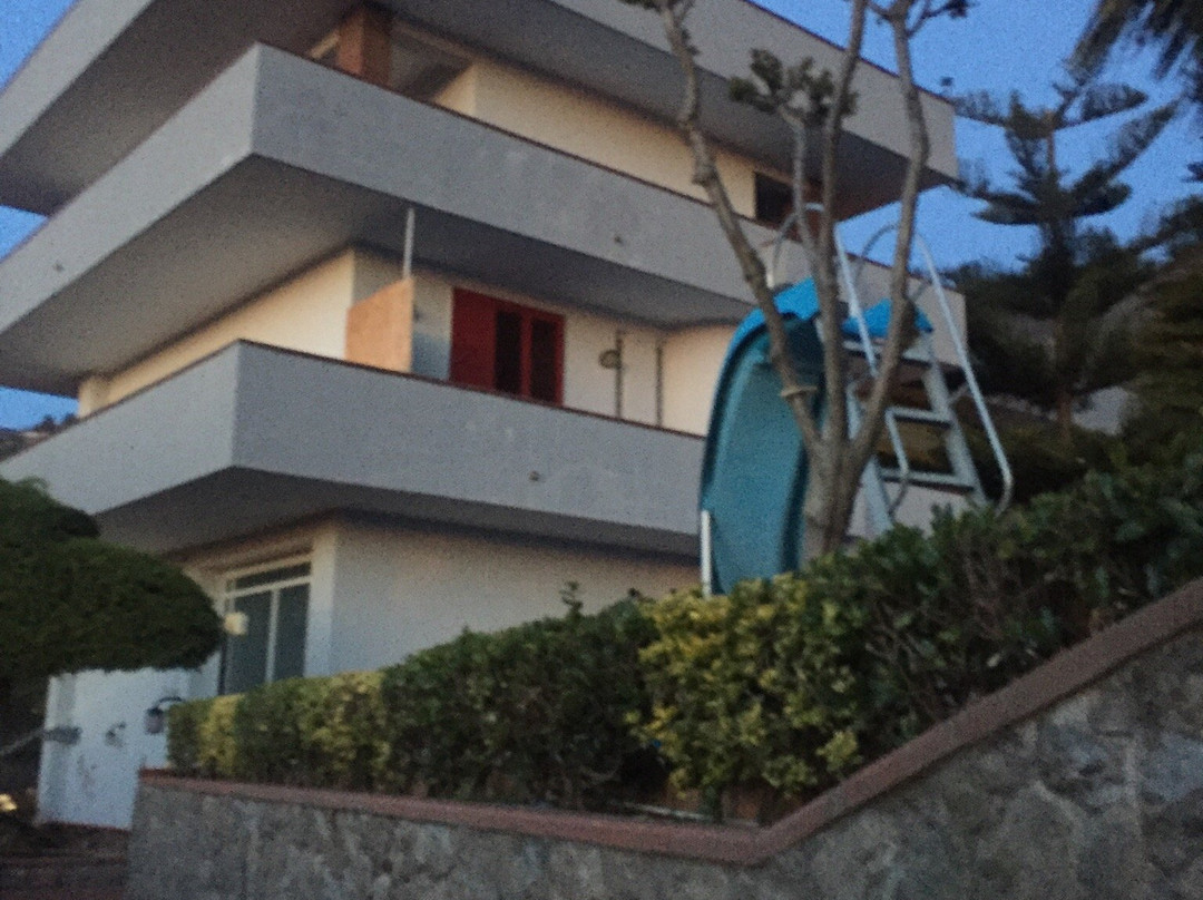 Villa Eden主图