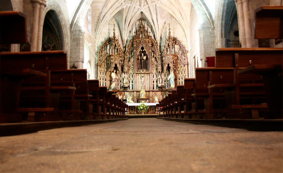 Iglesia de Santiago景点图片
