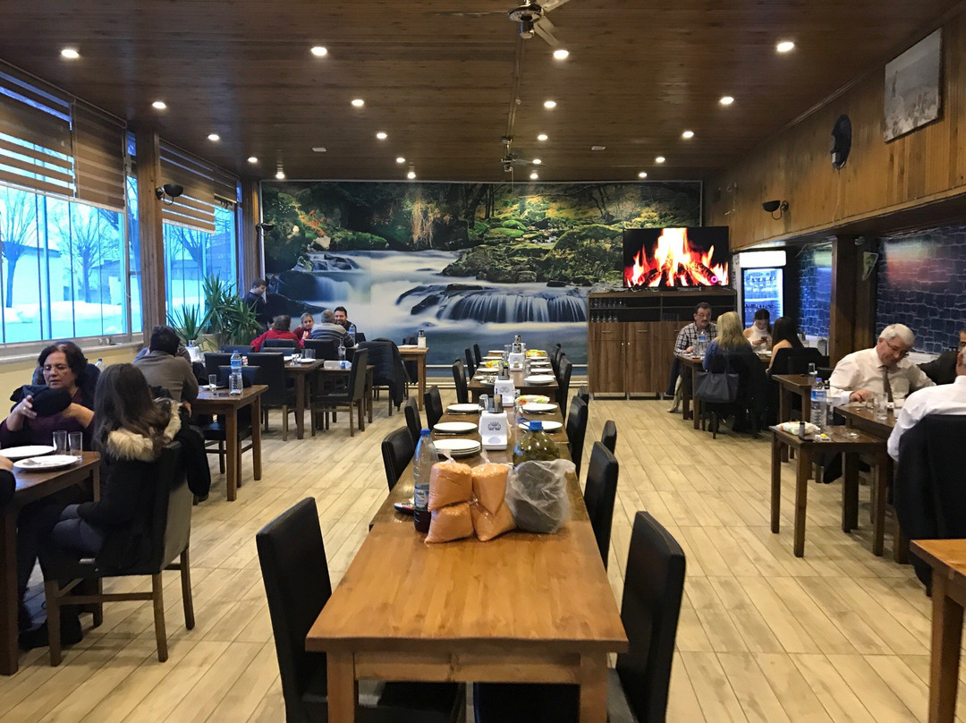 Uzunkopru餐馆和美食-Canlar Restaurant