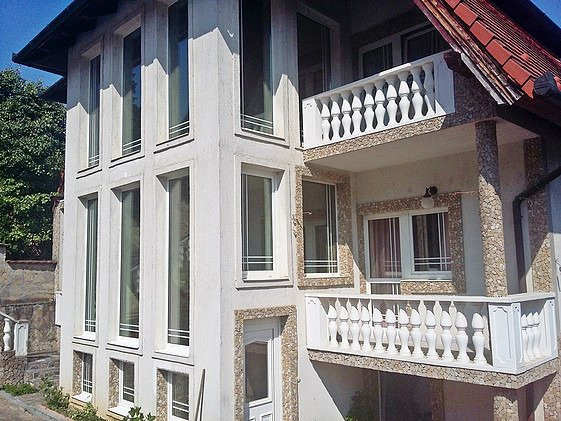 Kristaly Apartman主图