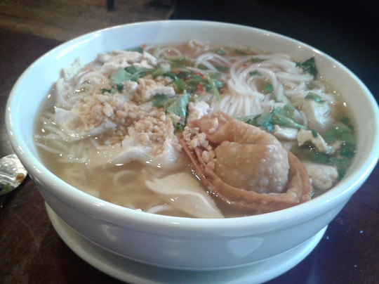 Tiparos Thai Cuisine & Sushi Bar