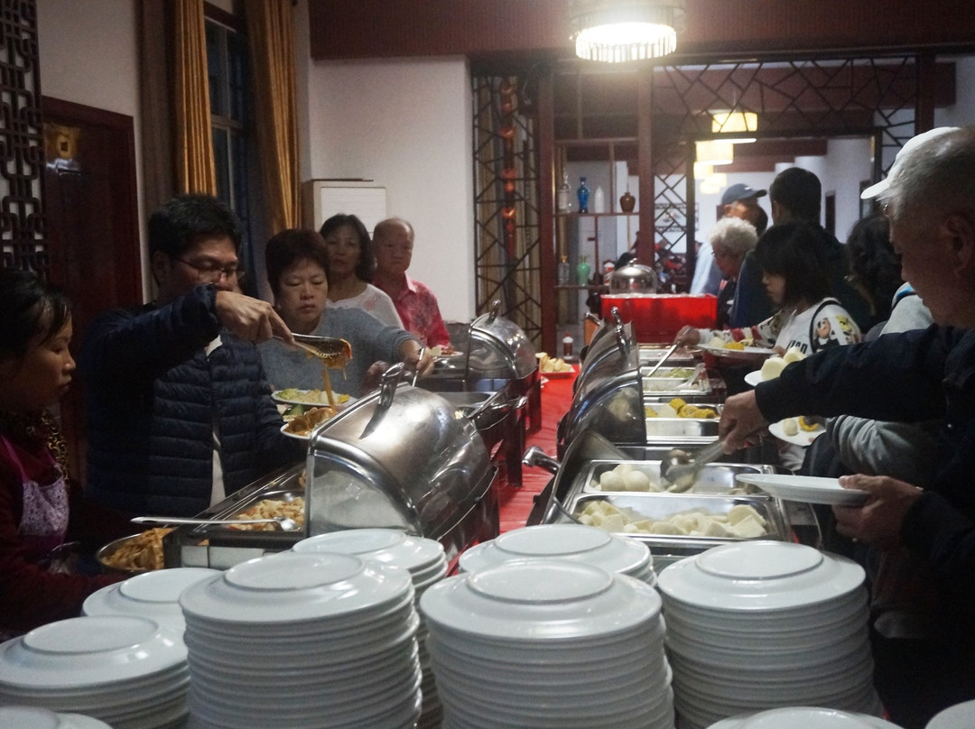 凤廷国际大酒店 主图