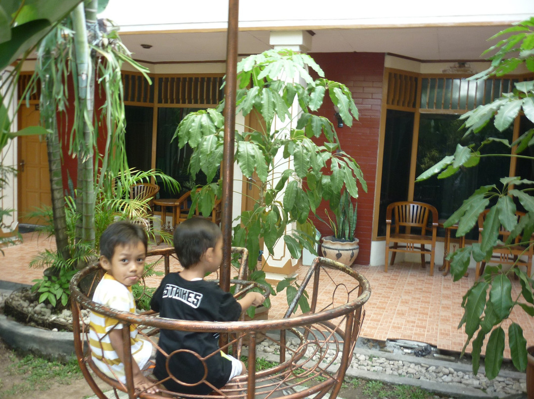 Bhinneka Hotel主图