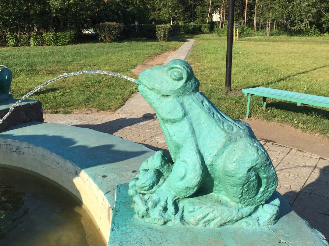 Fountain Frogs-鄂木斯克必去景点