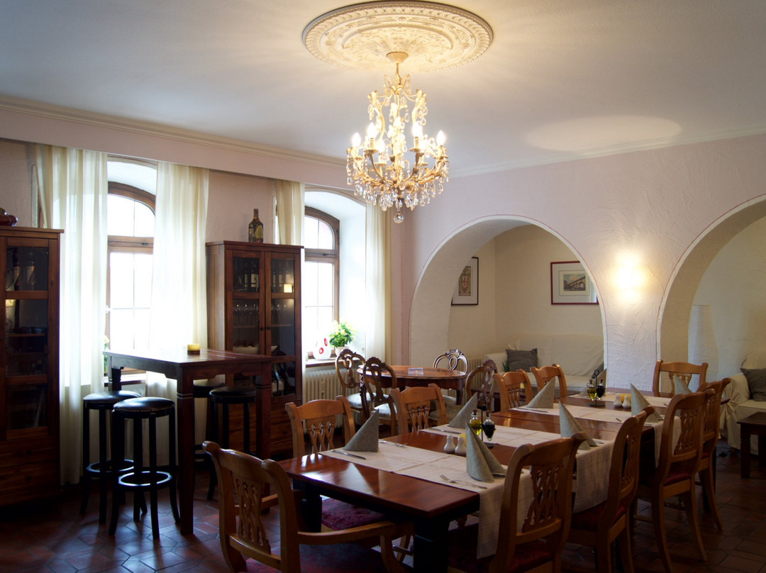 魏恩加滕餐馆和美食-Gasthof Zum Stern