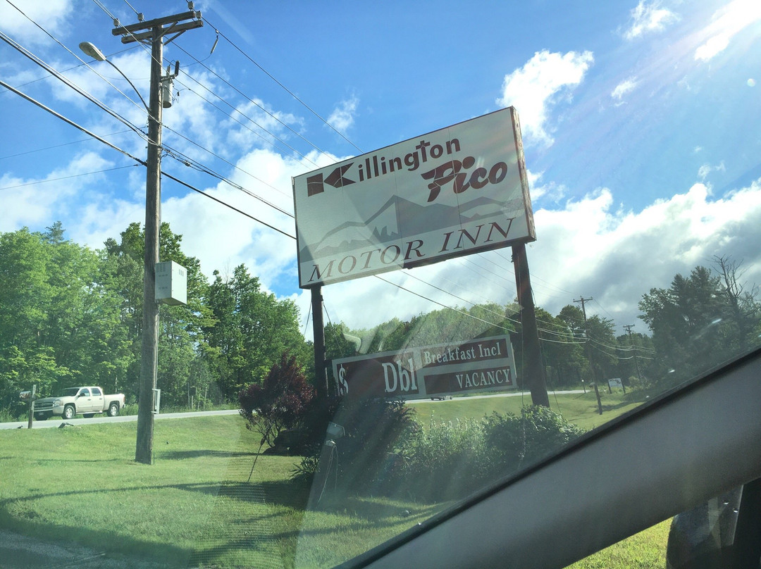 肯灵顿皮克汽车旅馆主图