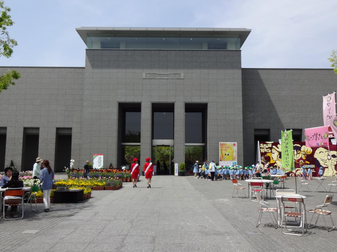 Tonami Art Museum景点图片