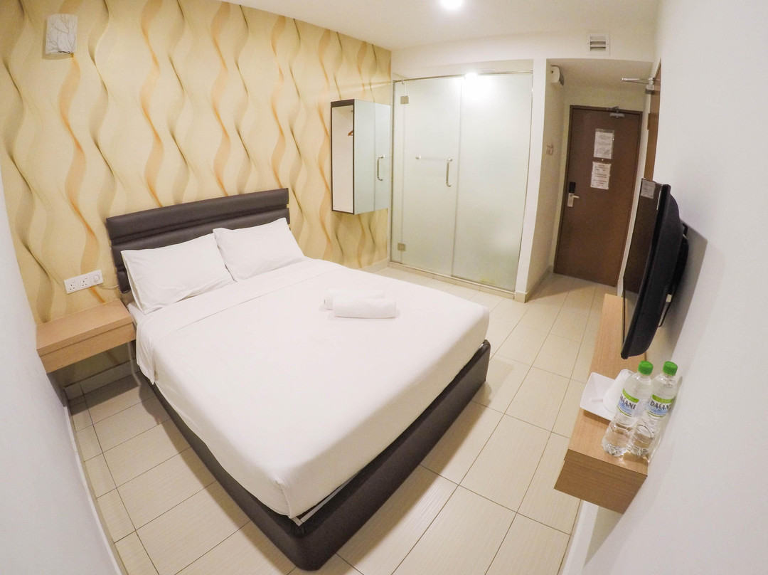 OYO 90385 H3 Hotel主图