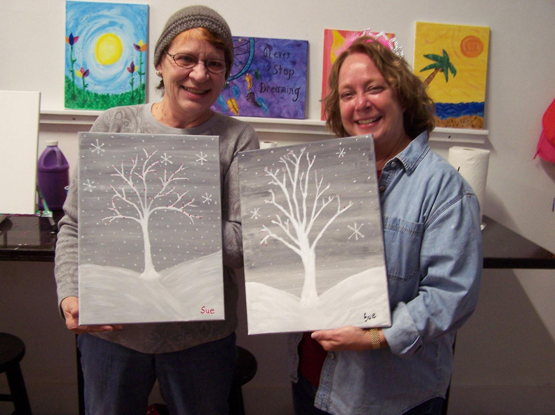 Sip & Dipity Paint Bar-斯普林菲尔德必去景点