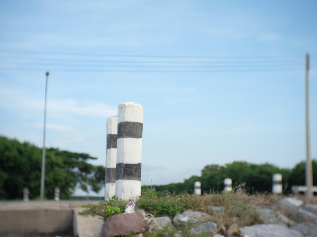 Huai Luang Reservoir景点图片