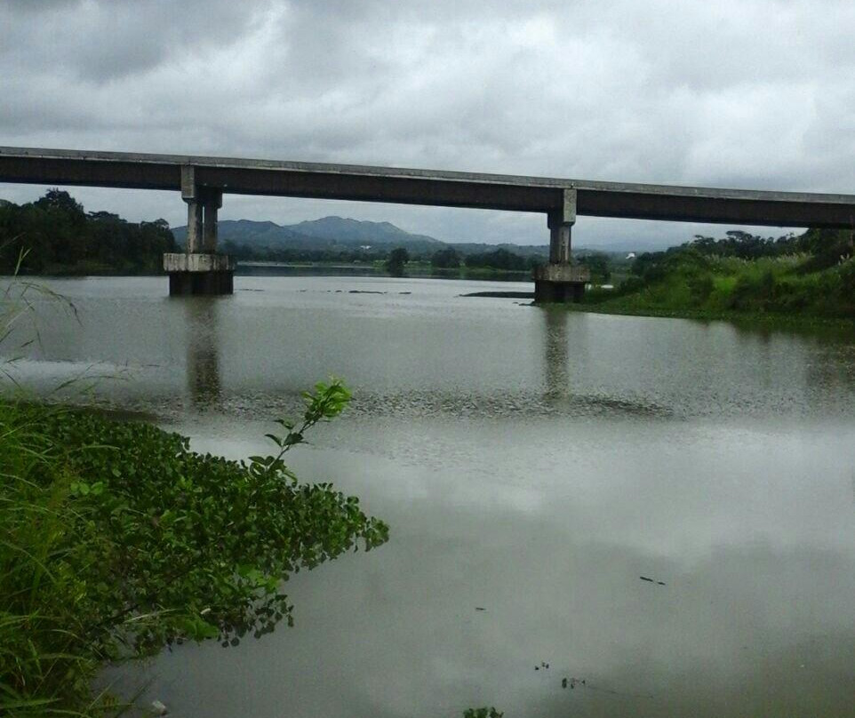 Chagres River景点图片