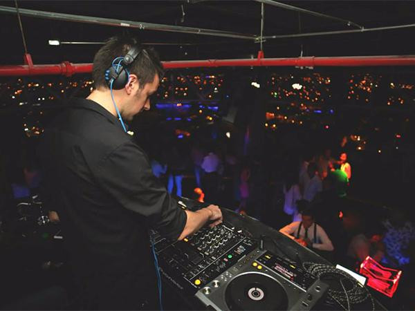 Luxor Bar-比亚维森西奥必去景点