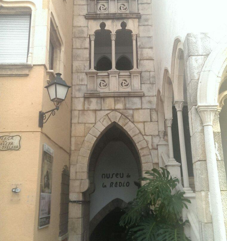 Museo de la Radio-Roda de Bara必去景点