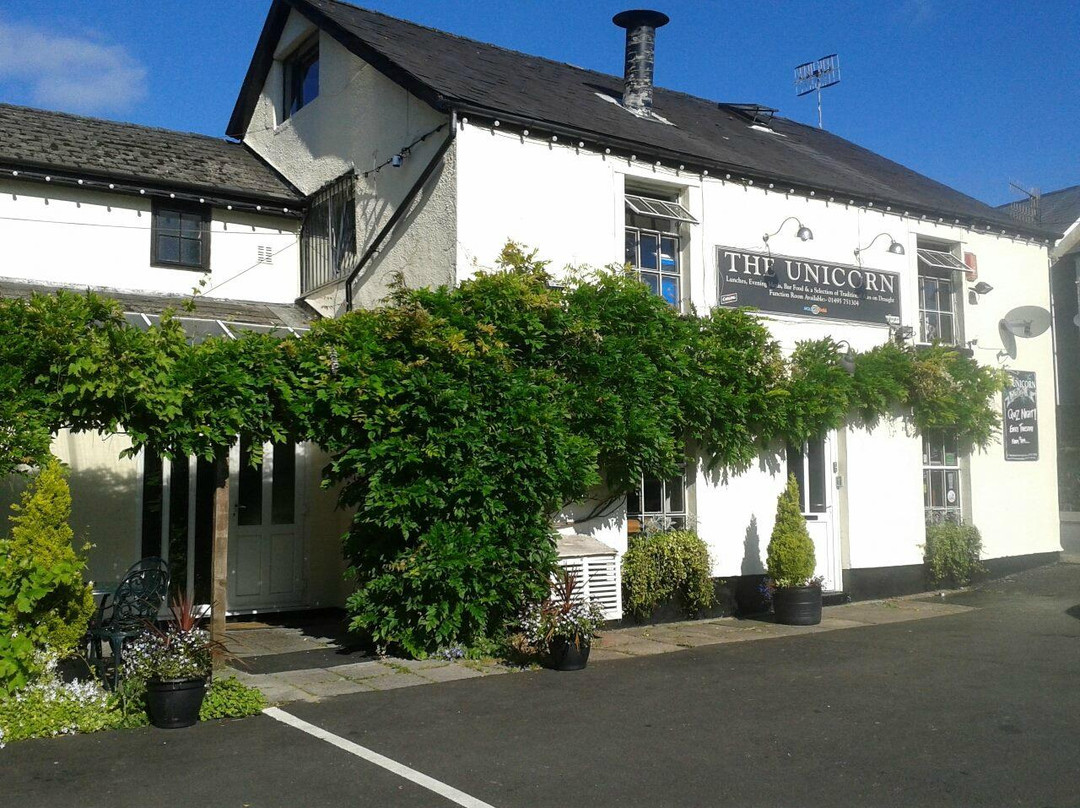Pontypool餐馆和美食-The Unicorn Inn