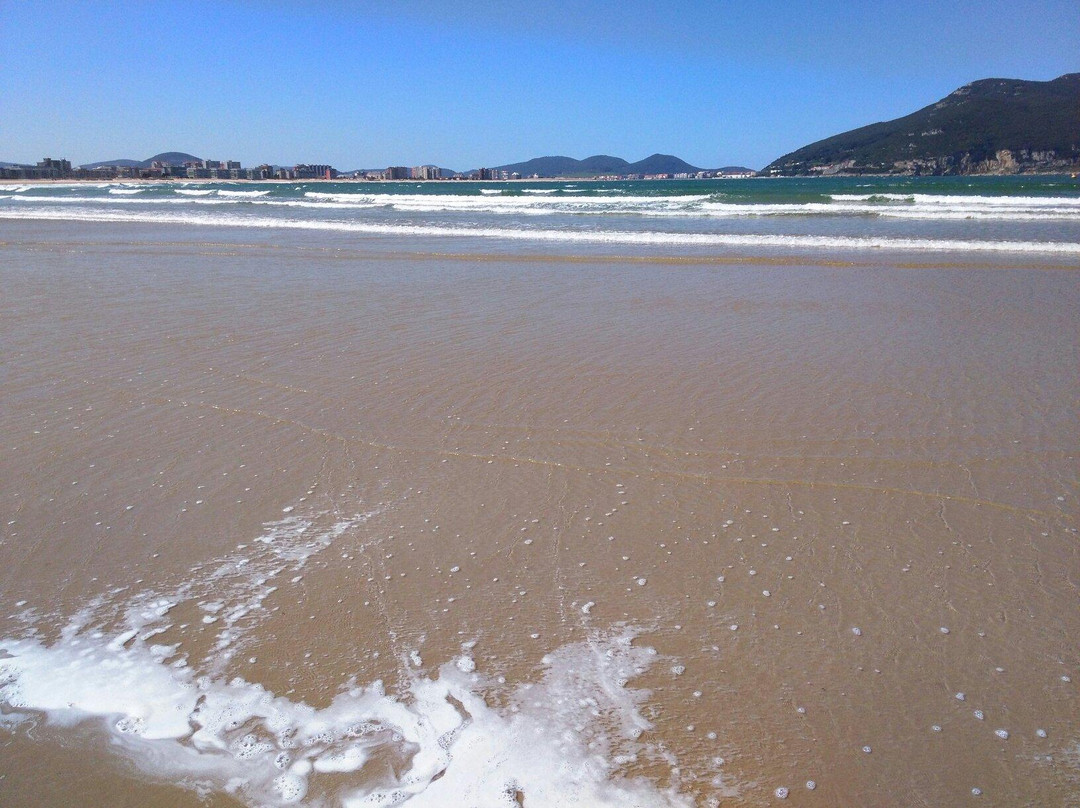 Playa La Salvé-拉雷多必去景点