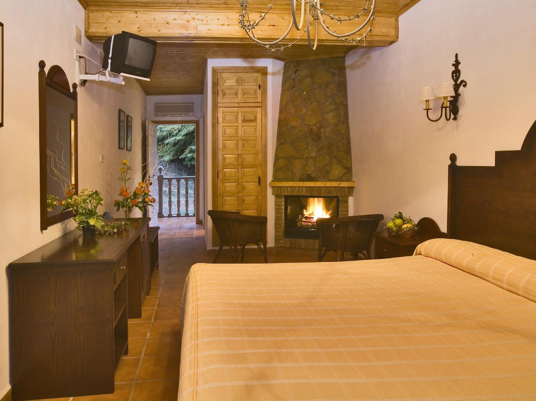 Arroyo Frio酒店住宿-Hotel Rural Noguera de la Sierpe