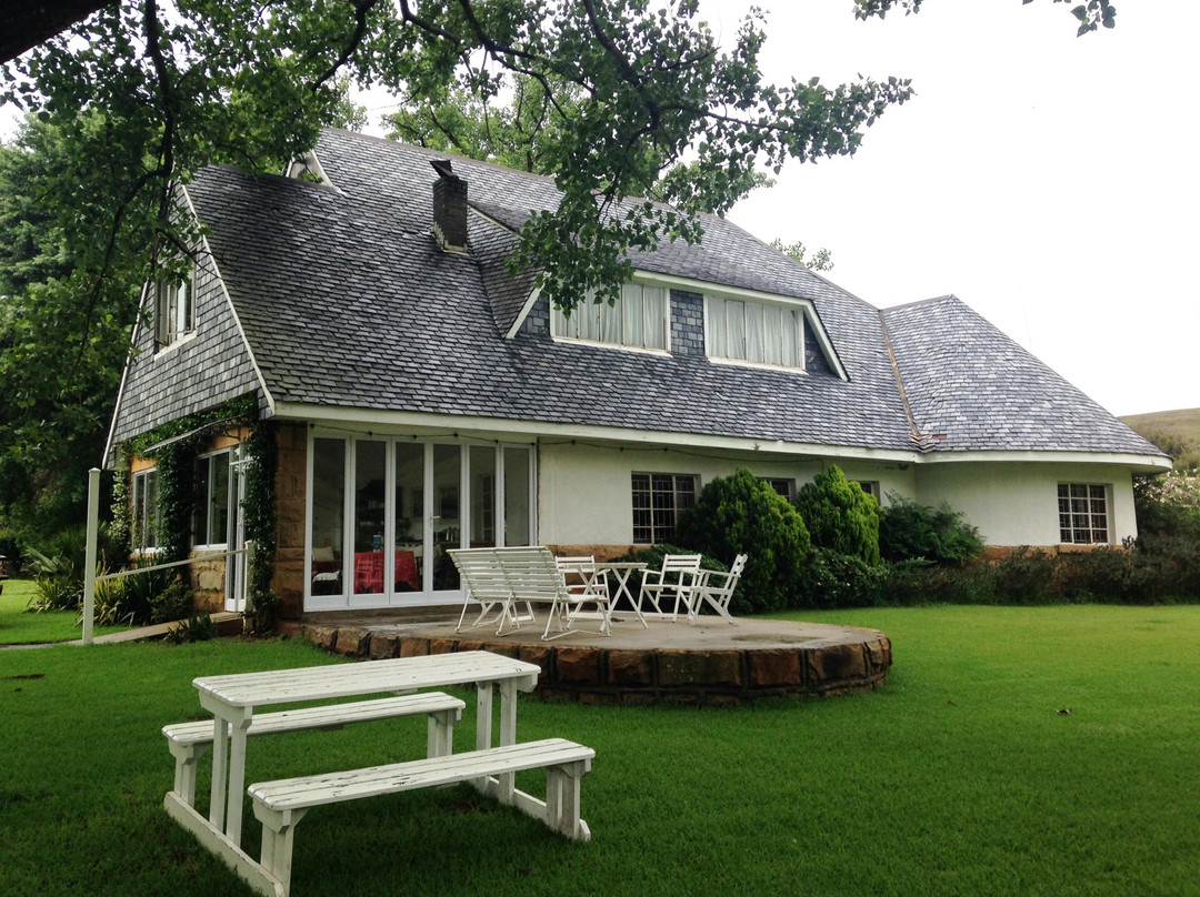 Woodcliffe Country House