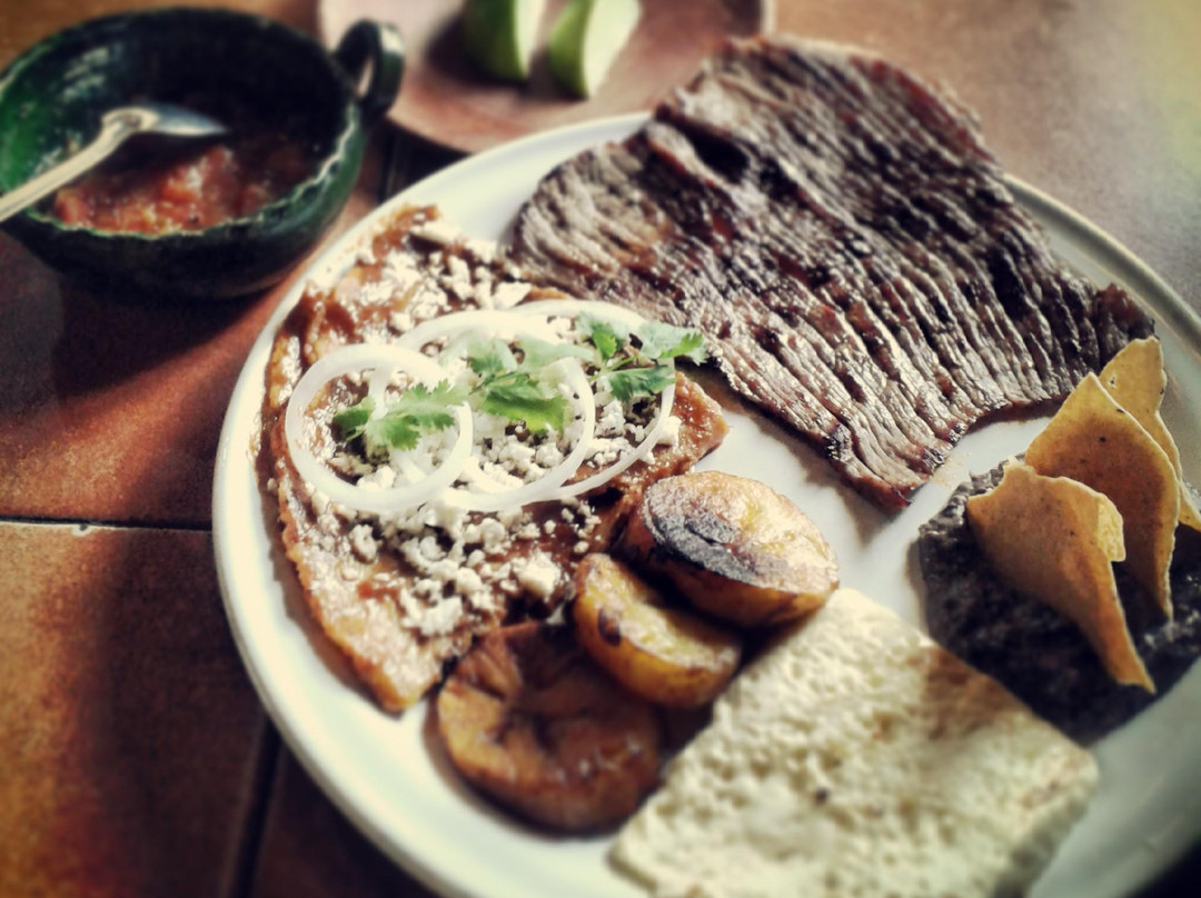 Restaurante de La Calzada El sazón de mamá