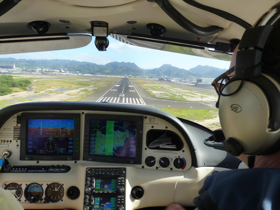 Maui Flight Academy-卡胡卢伊必去景点