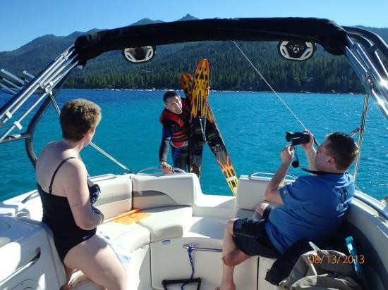 Lake Tahoe Boat Rides-南太浩湖必去景点