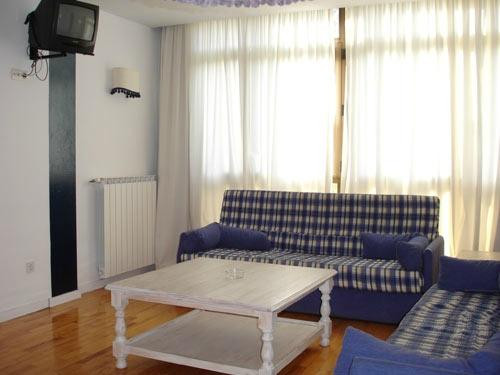 Apartamentos Pirineos