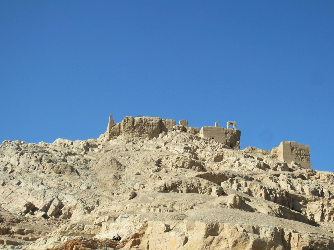 Atashgah - Zoroastrian Fire Temple景点图片