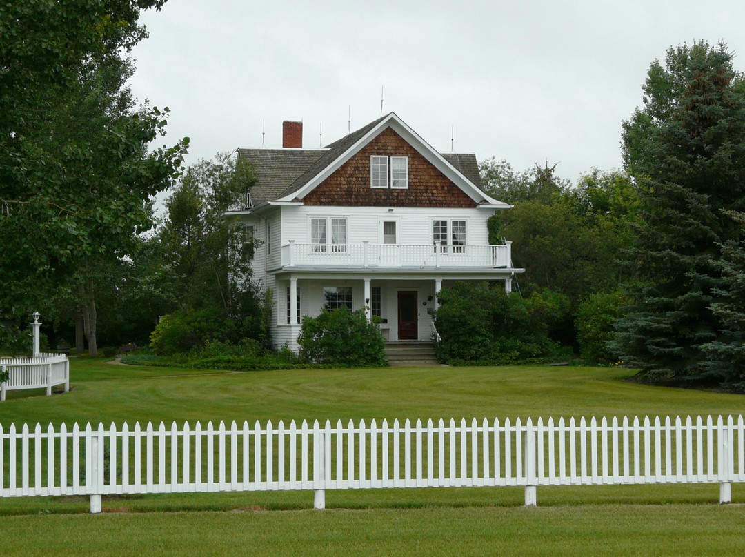 Strathmore酒店住宿-Sproule Heritage Bed & Breakfast