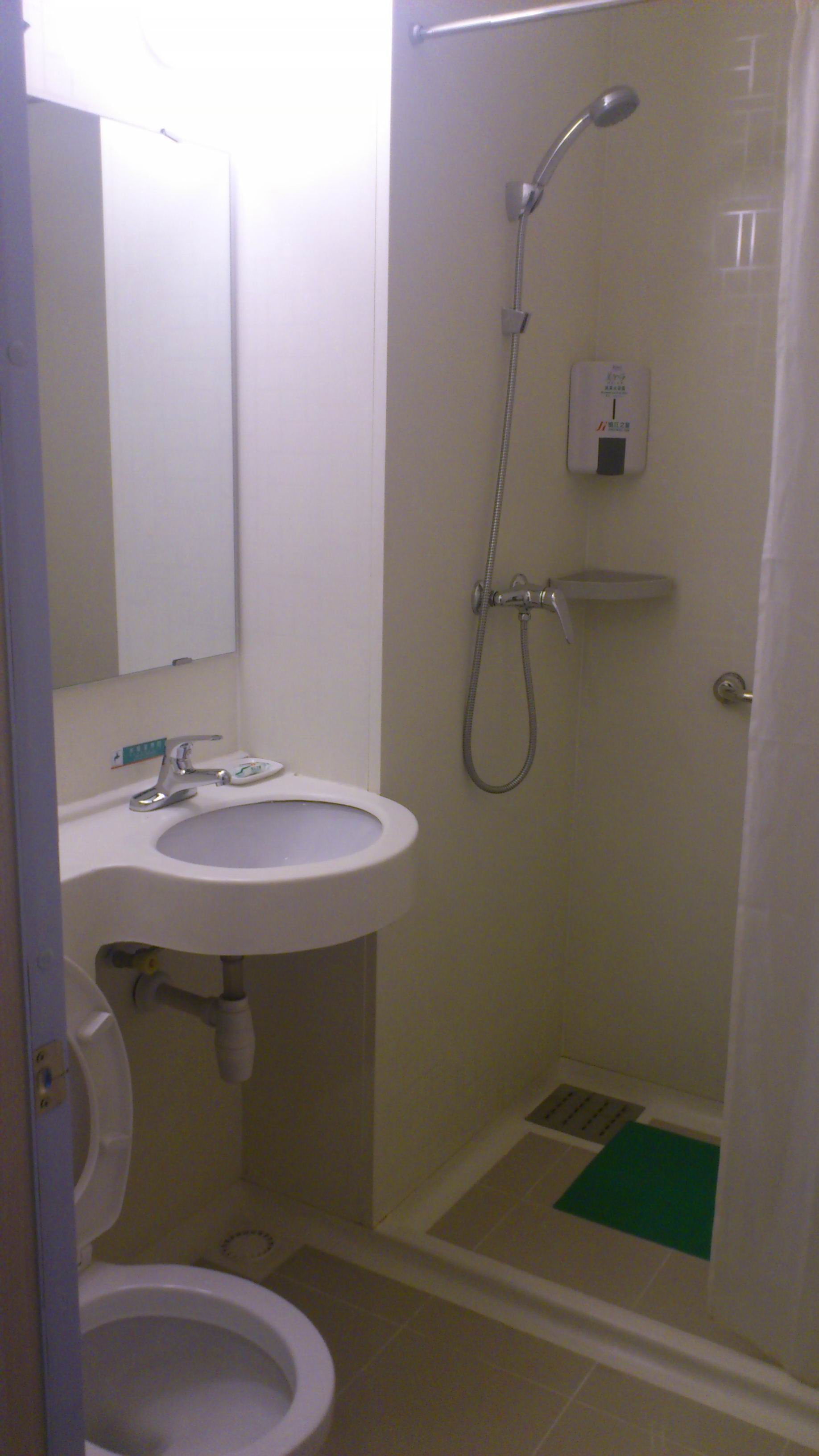 胶南锦江之星海水浴场朝阳山路酒店-客卧