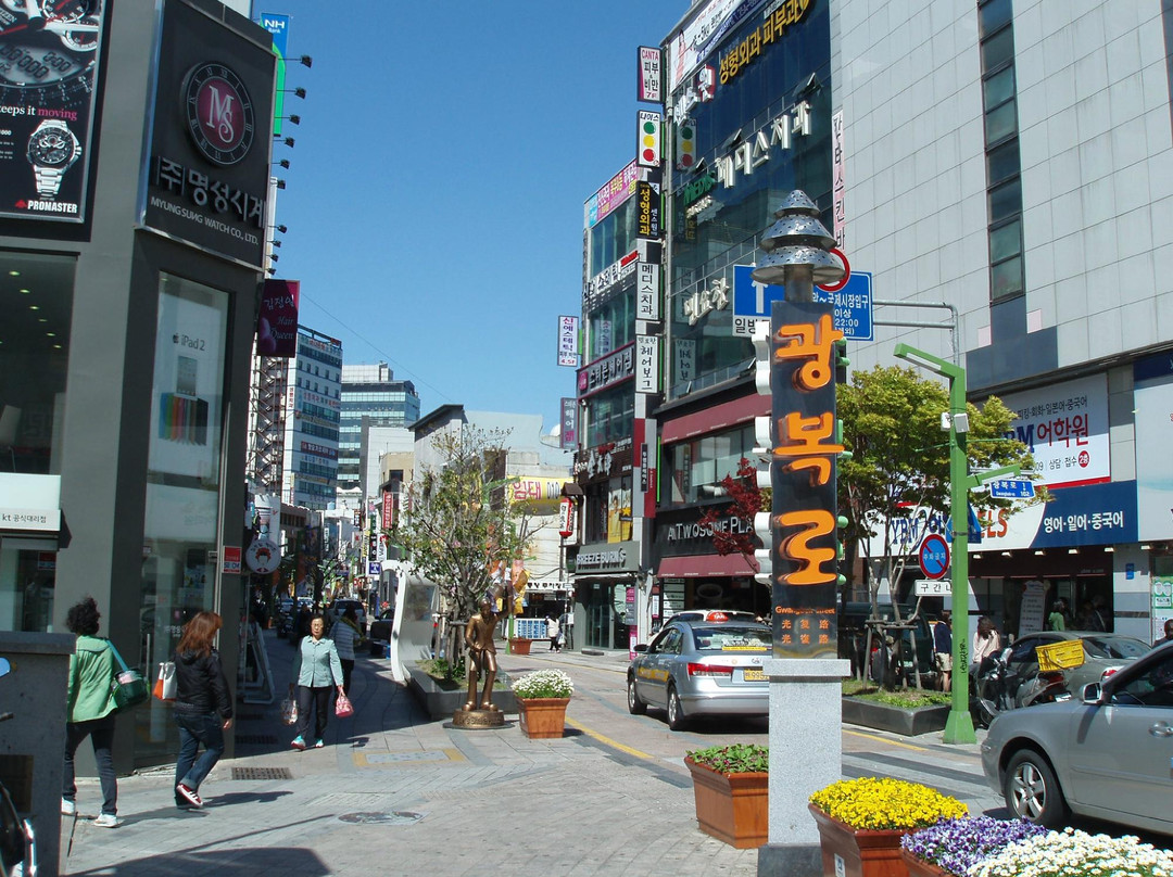 Gwangbokro Culture and Fashion street-釜山必去景点
