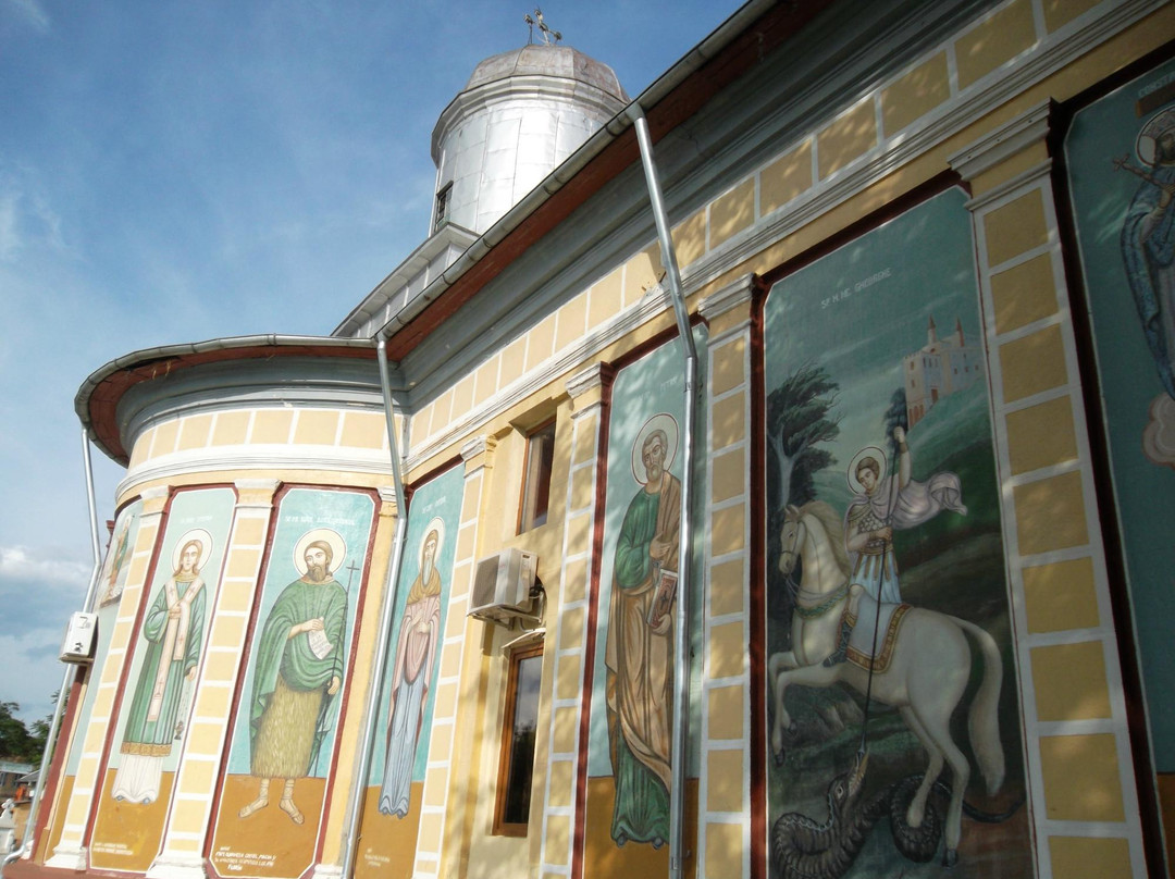 Sf. Imparati Constantin and Elena Orthodox Church景点图片